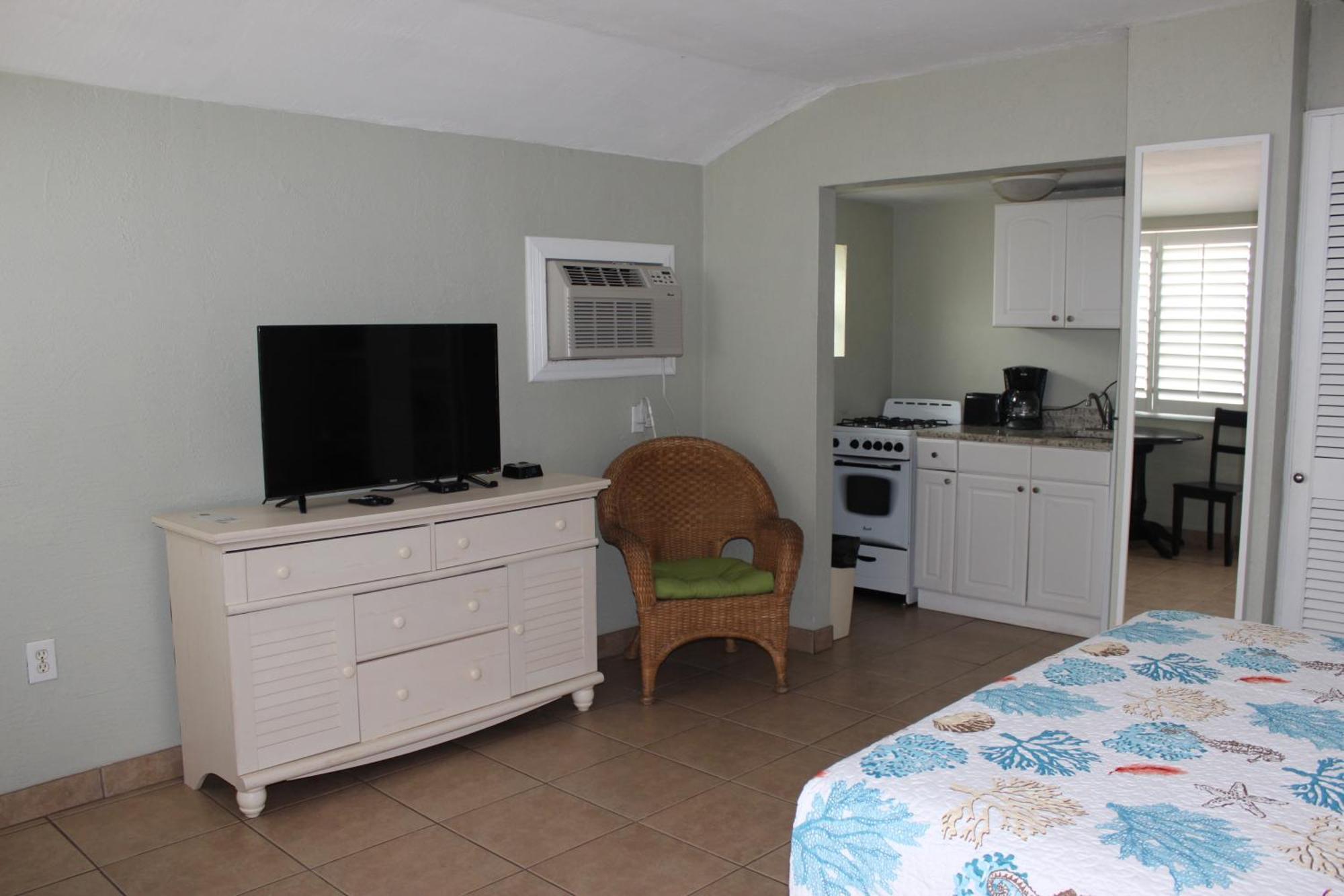 Shoreline Suites & Cabana Cottages - Beachfront Daytona Beach Rum bild