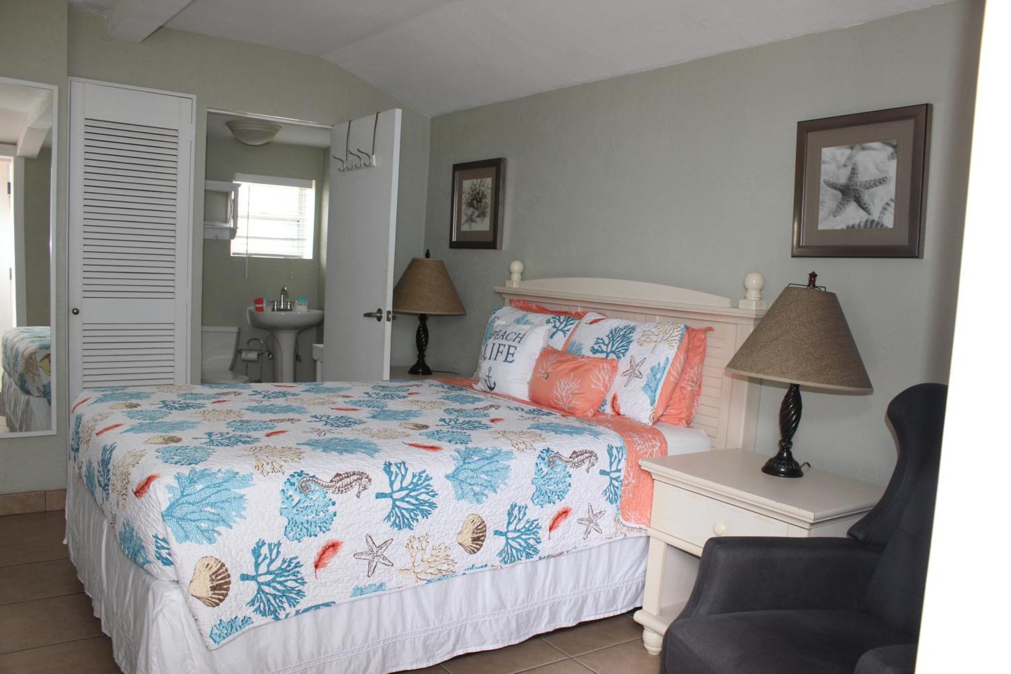 Shoreline Suites & Cabana Cottages - Beachfront Daytona Beach Rum bild
