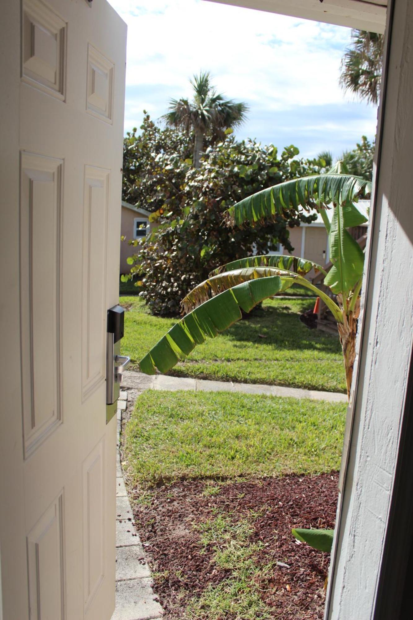 Shoreline Suites & Cabana Cottages - Beachfront Daytona Beach Rum bild