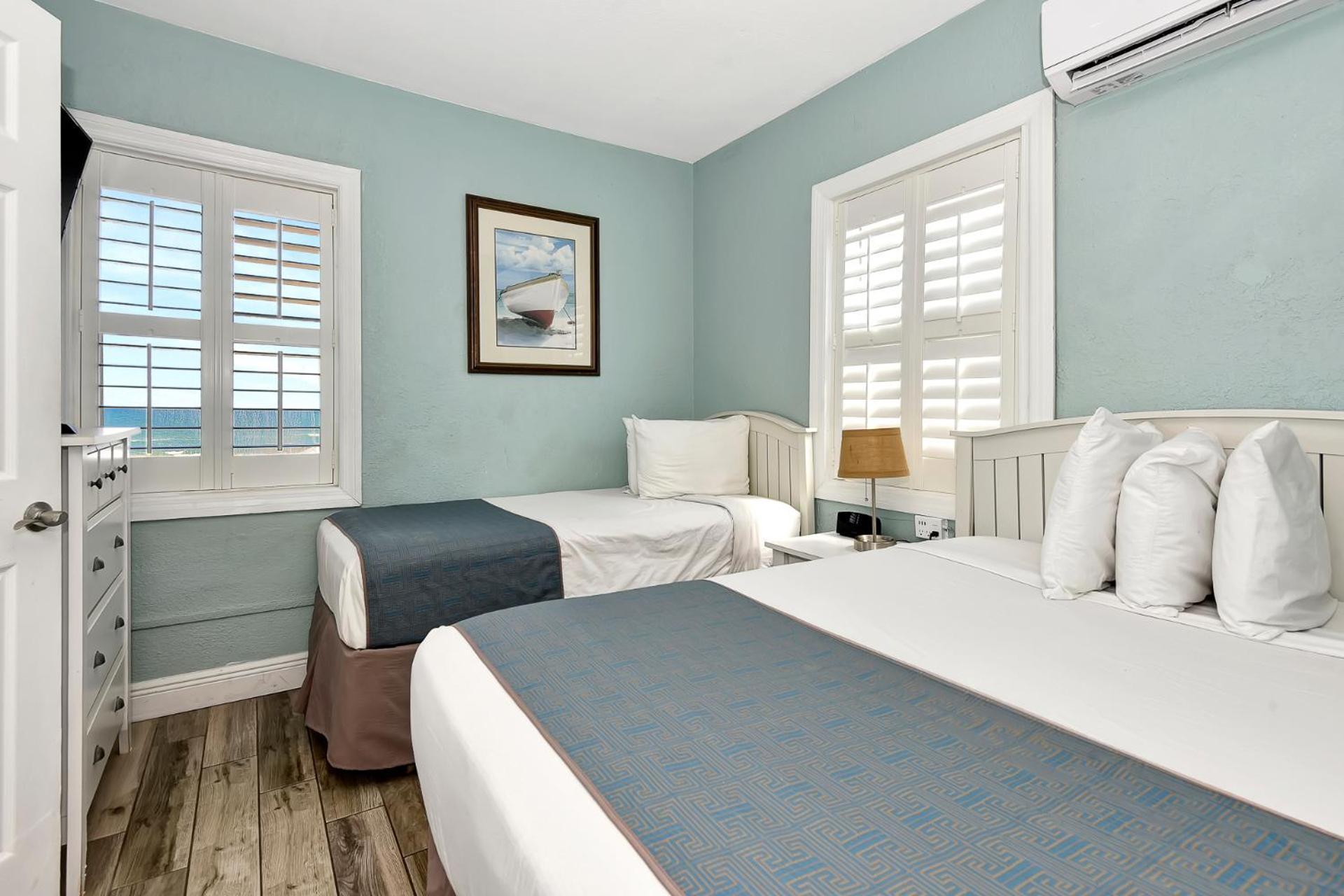 Shoreline Suites & Cabana Cottages - Beachfront Daytona Beach Exteriör bild