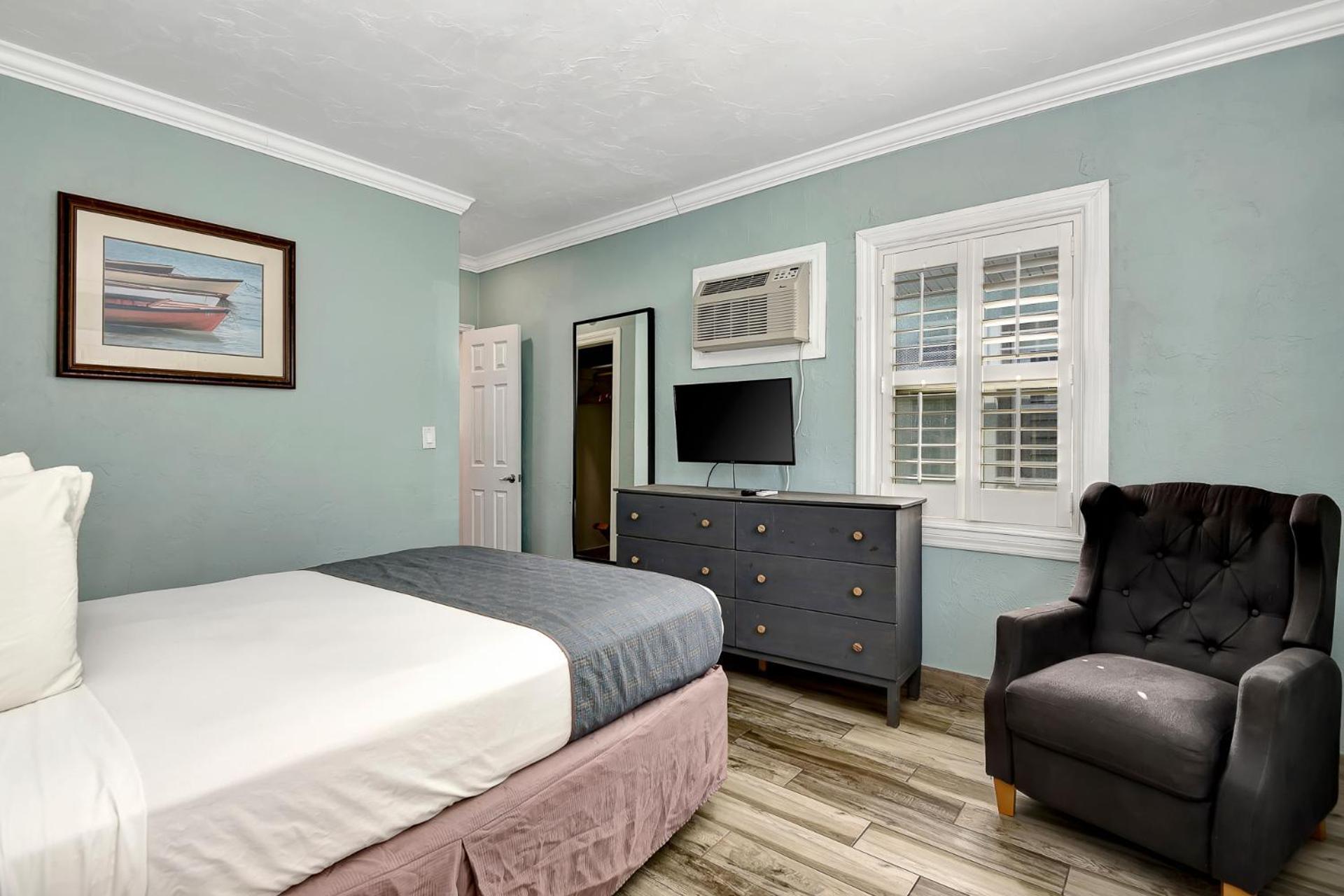 Shoreline Suites & Cabana Cottages - Beachfront Daytona Beach Exteriör bild