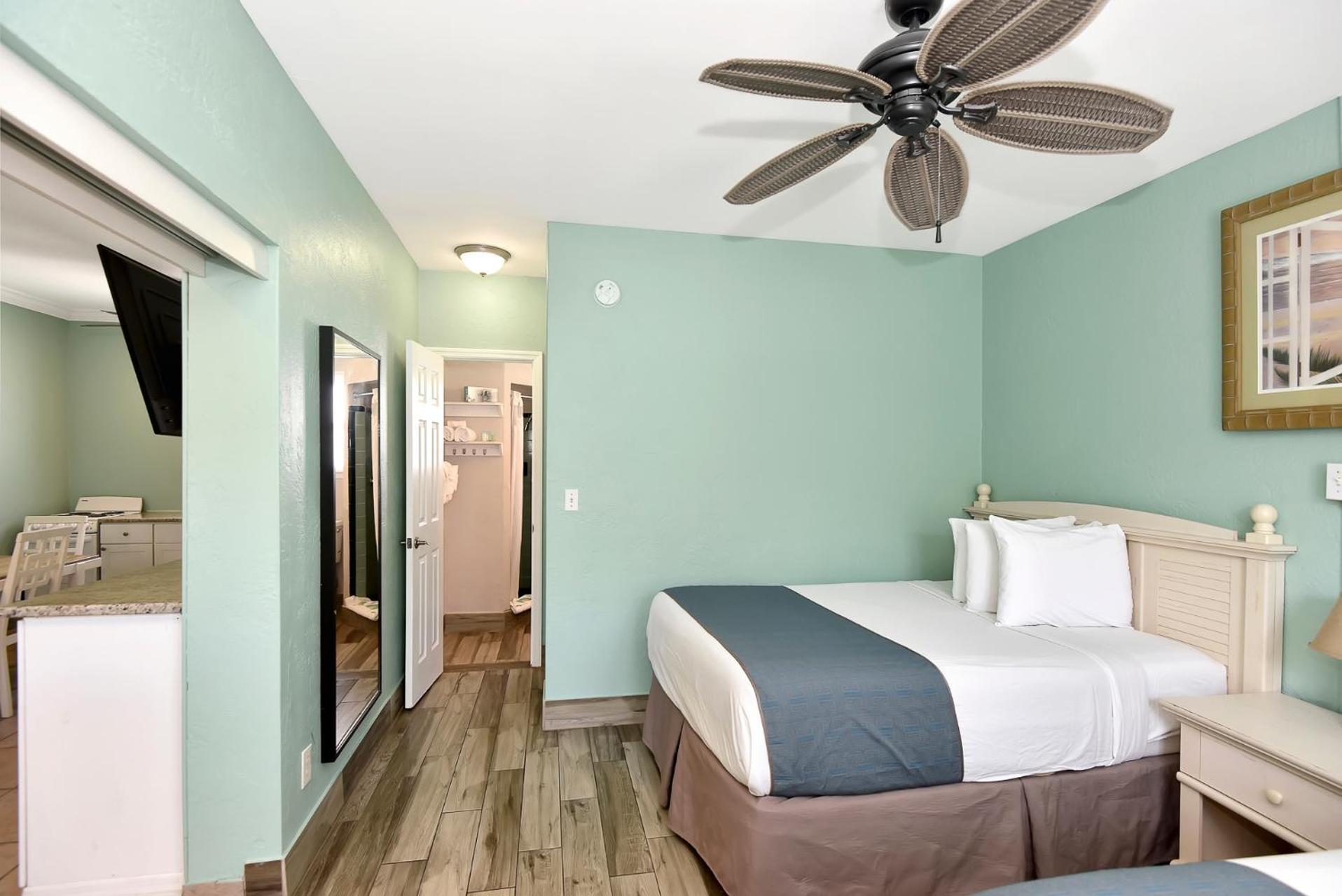 Shoreline Suites & Cabana Cottages - Beachfront Daytona Beach Exteriör bild